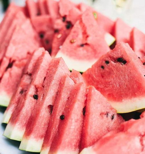 吃瓜群众干饭的说说,趣味横生的网络流行语解析