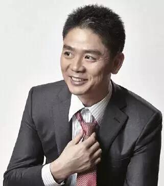 桑杰吃瓜群众是真的吗,揭秘网络红人的真实生活