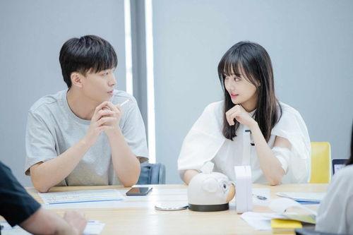 恋爱可以吃瓜群众,吃瓜群众围观甜蜜瞬间